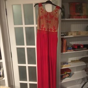 Anthropologie like new gown
